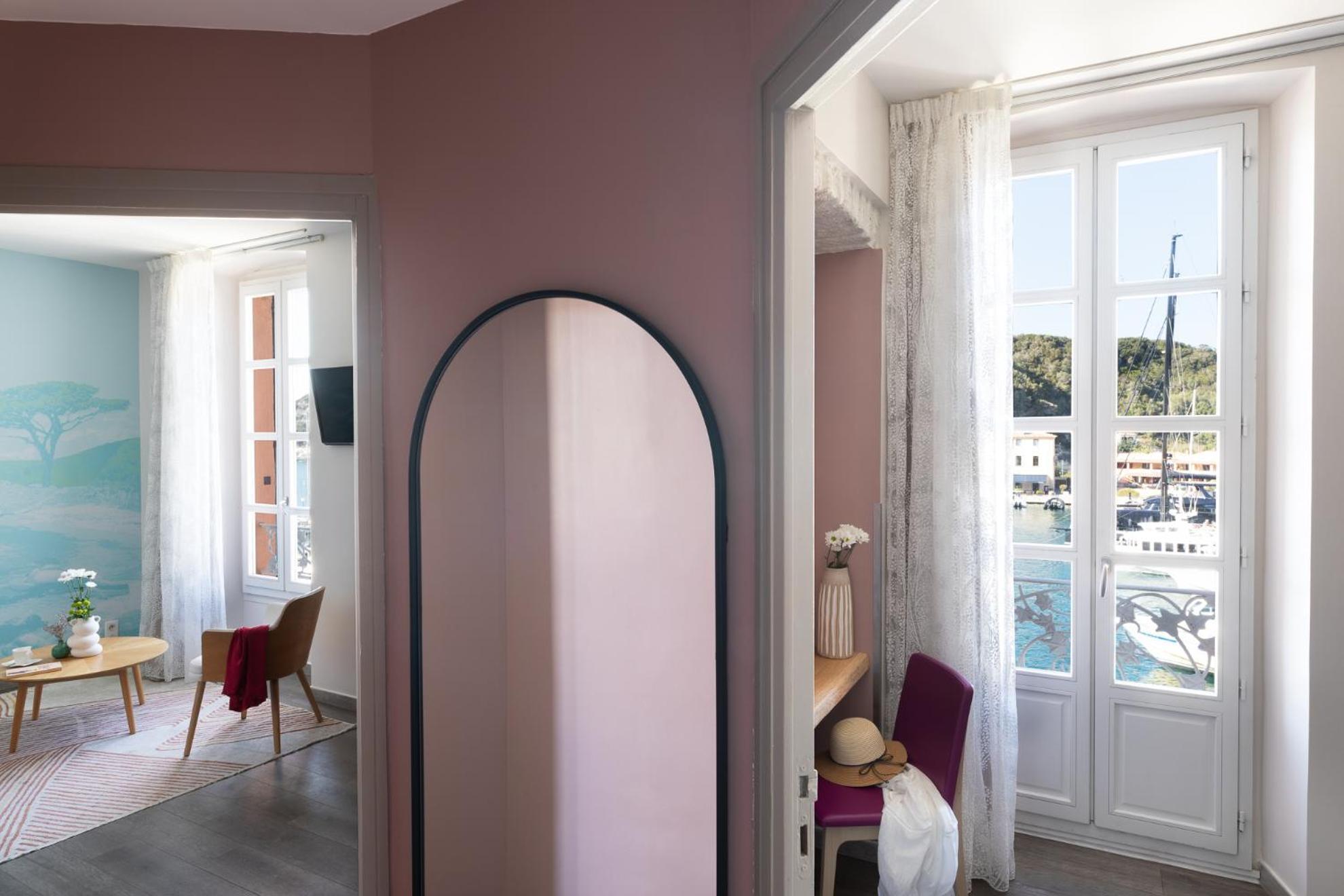 Western Du Roy D'aragon Hotel